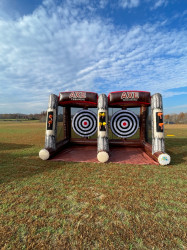 IMG 8600 1700505971 Double Axe Throw